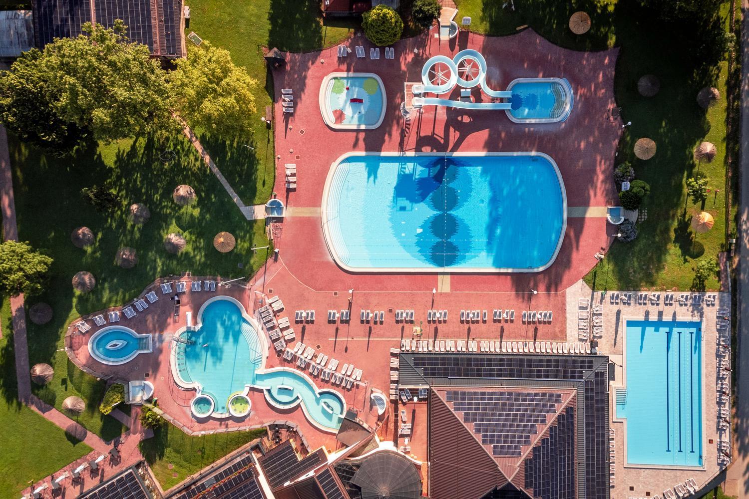Terme Banovci - Hotel Zeleni Gaj Veržej Kültér fotó