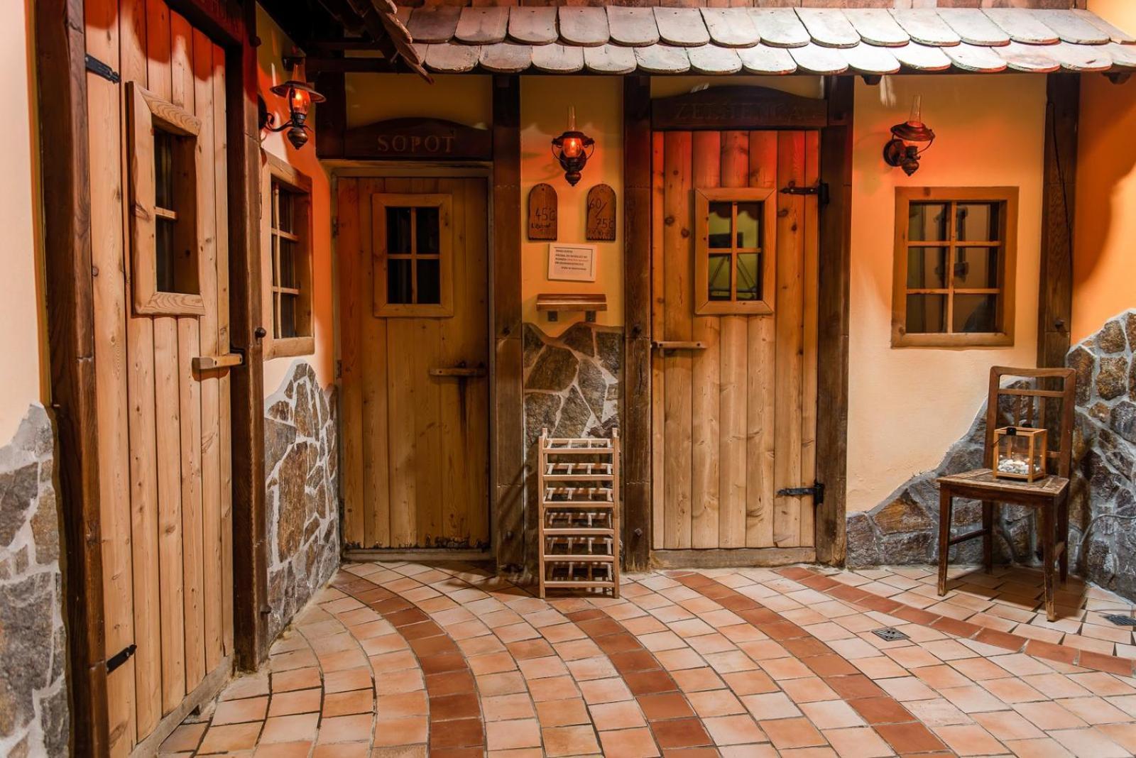 Terme Banovci - Hotel Zeleni Gaj Veržej Kültér fotó