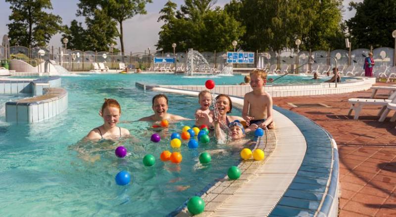 Terme Banovci - Hotel Zeleni Gaj Veržej Kültér fotó